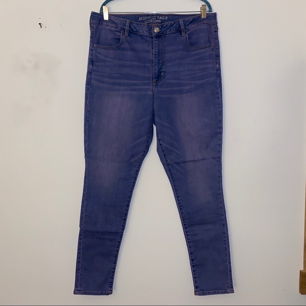 American Eagle Hi-Rise Jegging